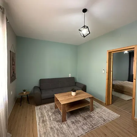 Christina Apartment Drama Exterior photo